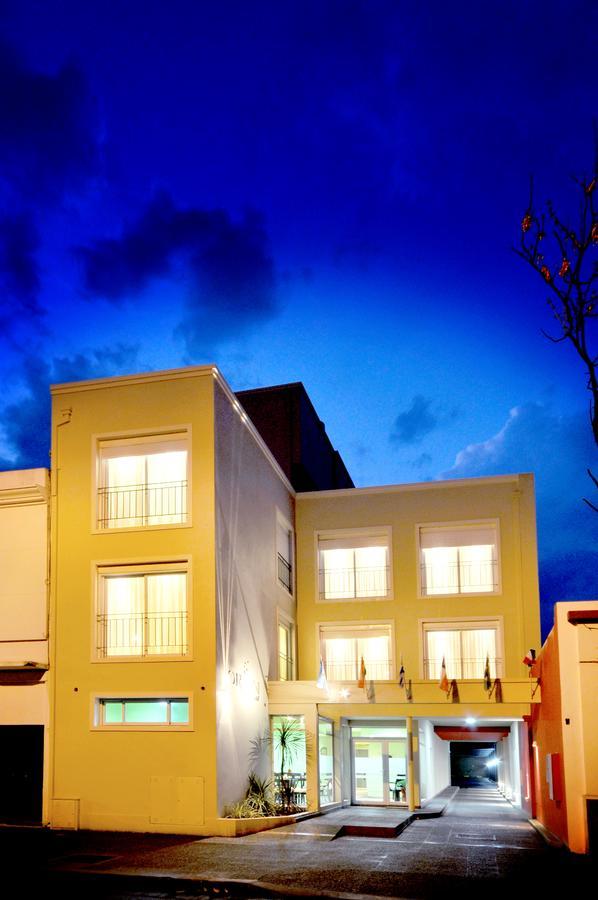 Orion Apartamentos Bahía Blanca Exterior photo